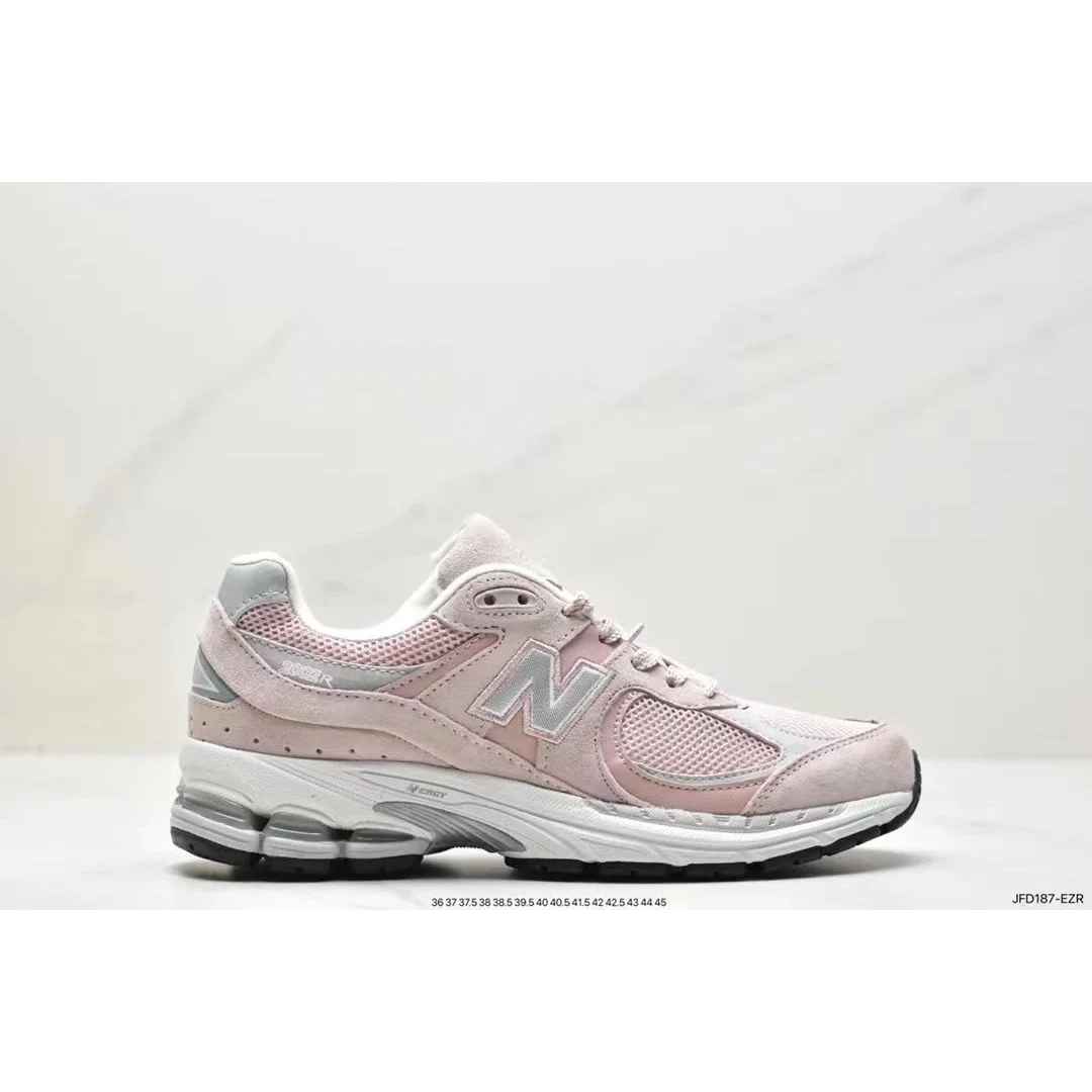 New Balance 2002R '16 Pink Sneakers