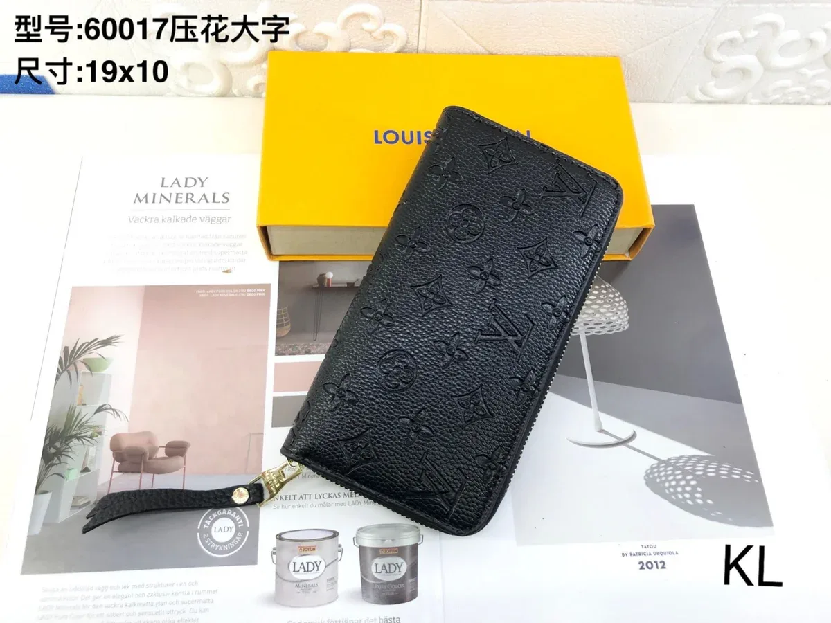 Louis Vuitton Neverfull Monogram Zip Wallet Black