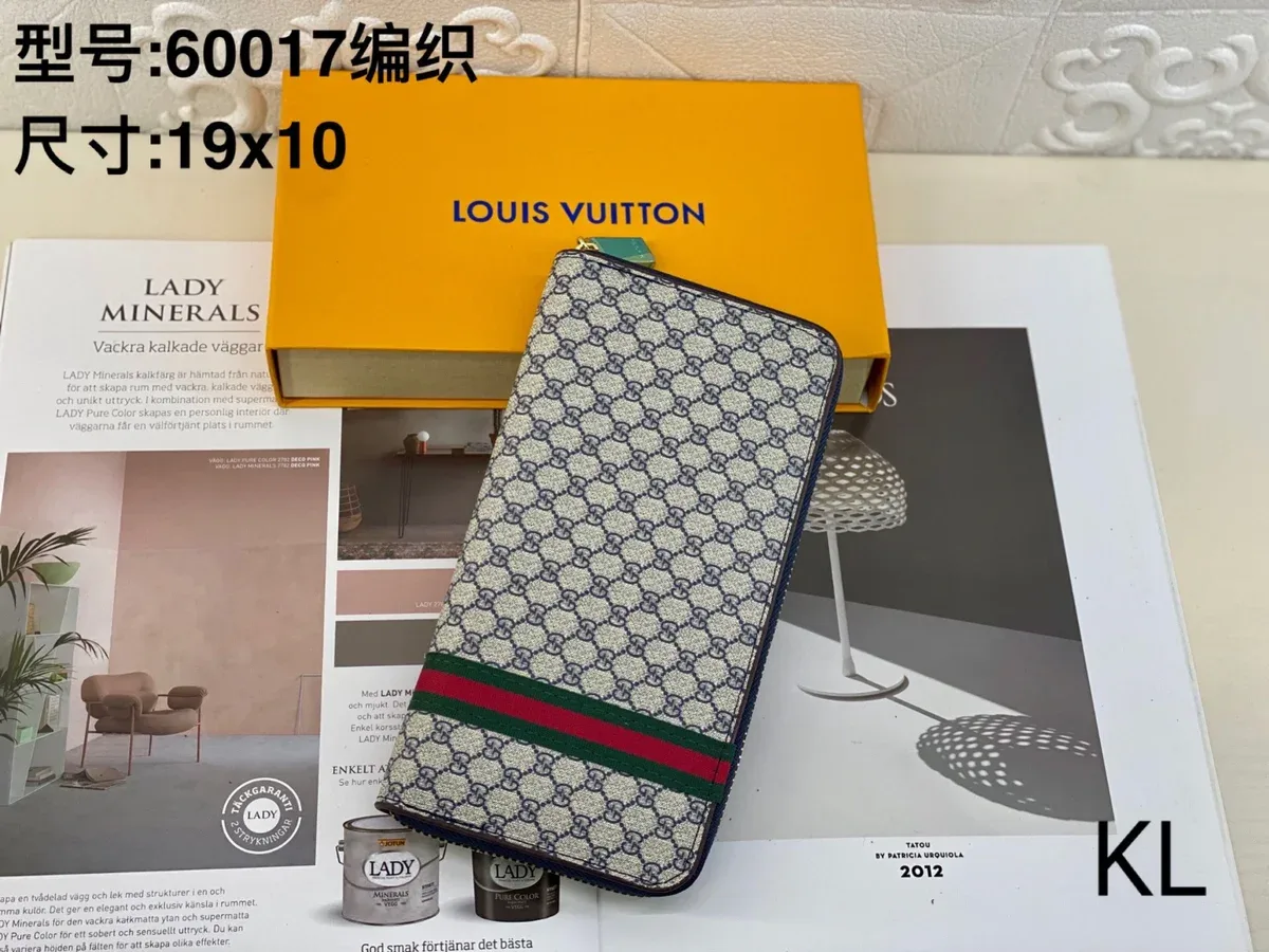 Louis Vuitton Neverfull Monogram Canvas Wallet