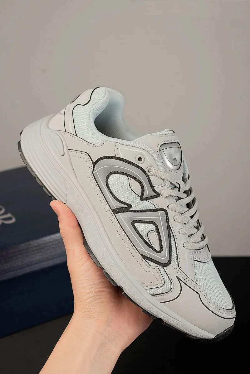 Dior Air Force 1 830 Light Grey Sneakers