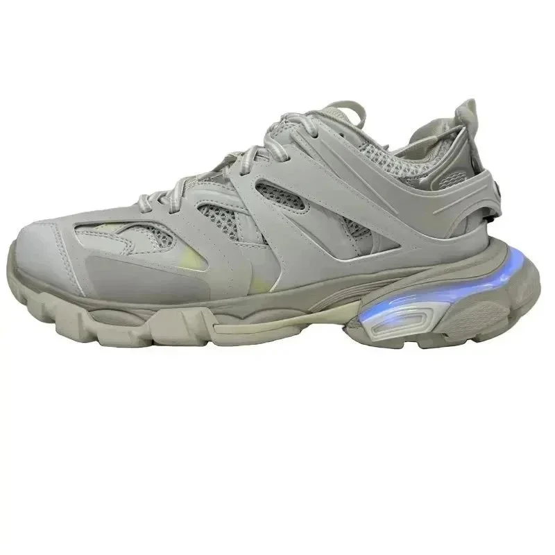 Balenciaga Track.3.0 23带LED灯 Grey Sneakers
