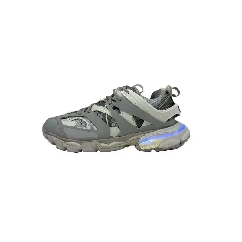 Balenciaga Track.3.0 30带LED灯 Sneakers