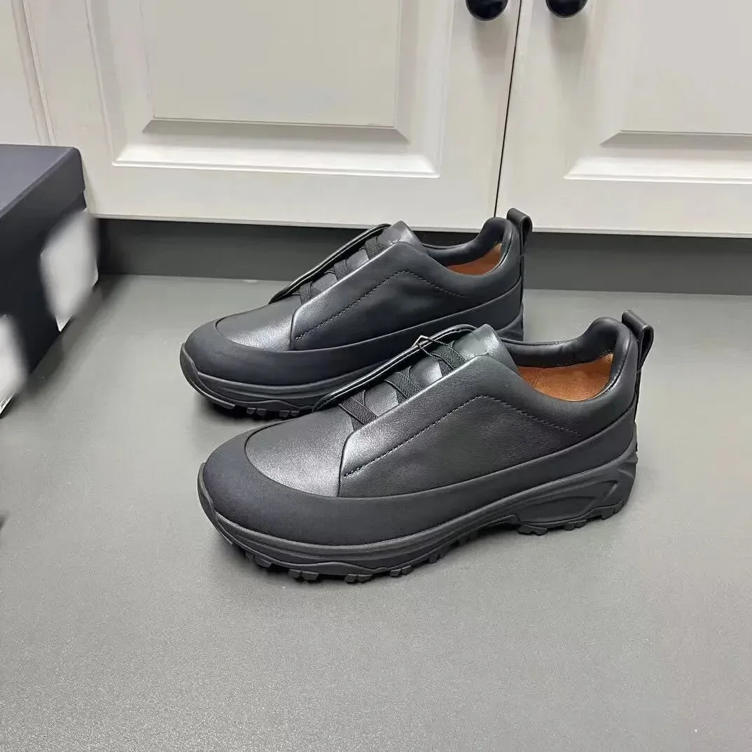 Unisex Leather Sneakers Black Solid Sneakers
