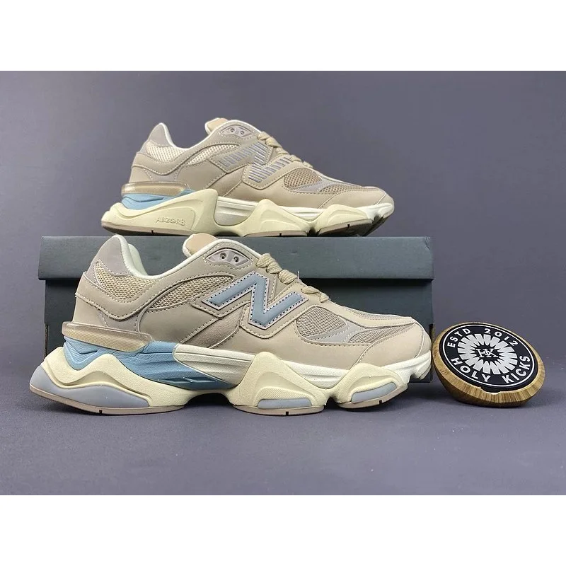 New Balance 900 Made in UK Beige Sneakers