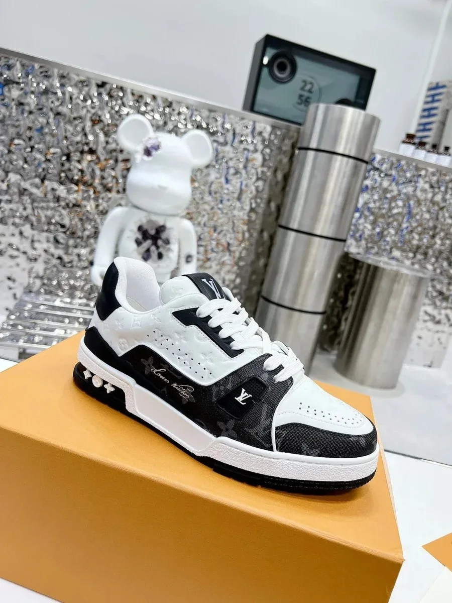 Louis Vuitton LV Trainer Monogram White/Black Sneakers