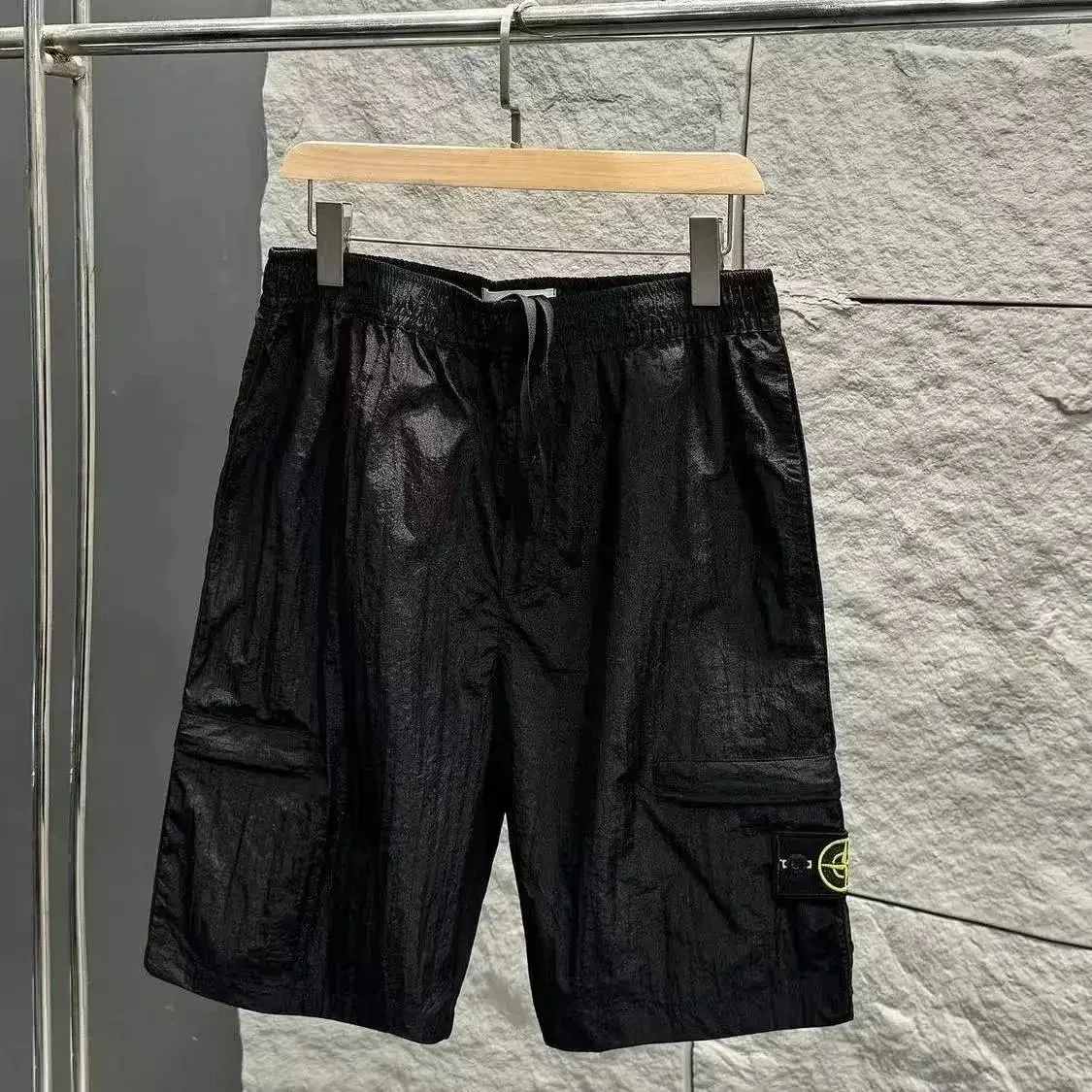 Stone Island 68-15 Black Cargo Shorts