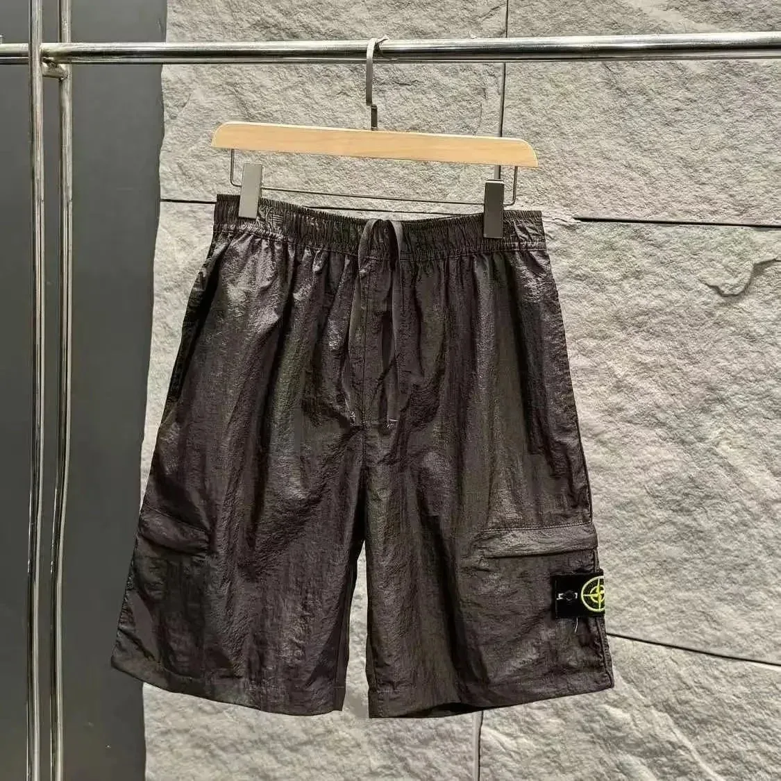 Stone Island 68-15 Cargo Shorts Brown