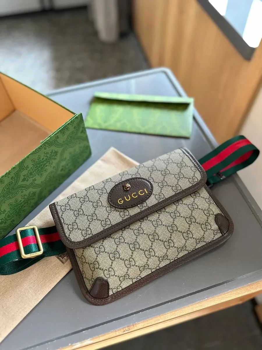 Gucci GG Supreme Beige Canvas Belt Bag