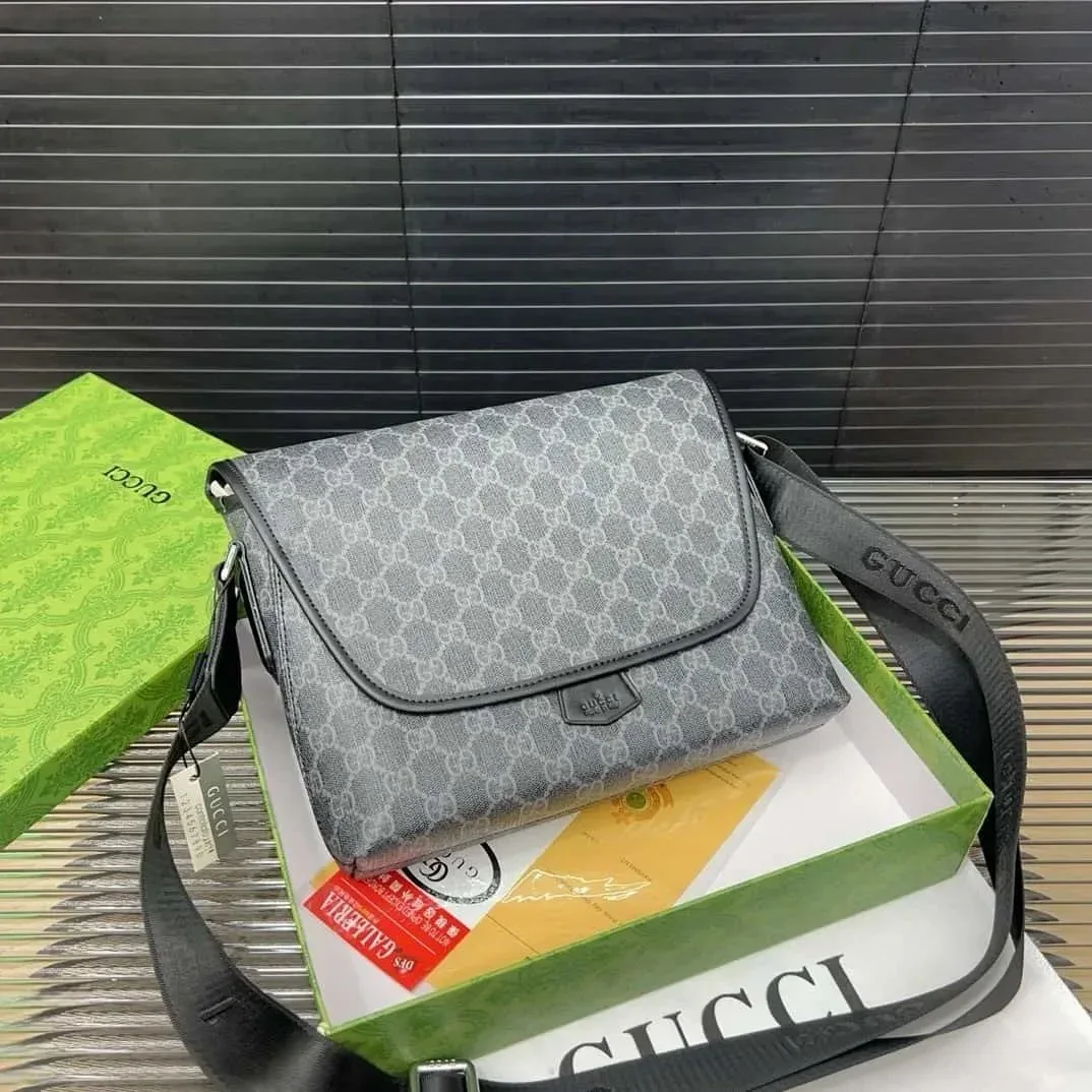 Gucci GG Supreme Monogram Shoulder Bag Grey
