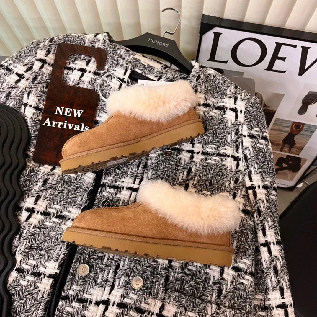 UGG Classic Short Chestnut Boots