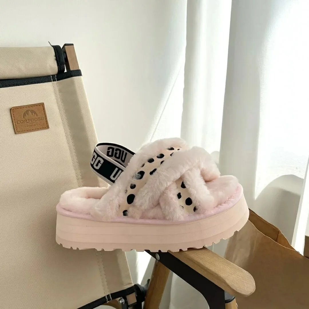 UGG粉豹纹毛绒拖鞋