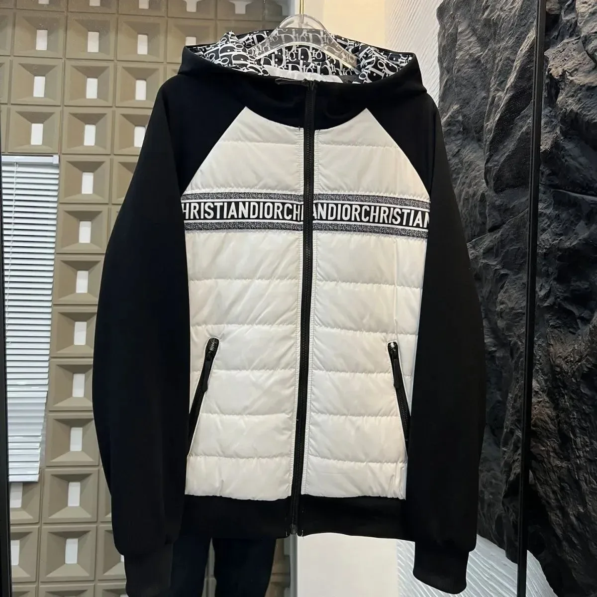 Dior Dior Book Tote White/Black Hooded Jacket