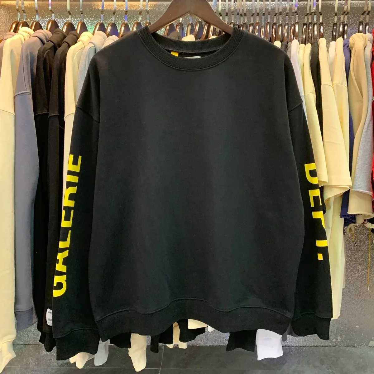 Black Gallerie Letter Print Oversized Sweatshirt