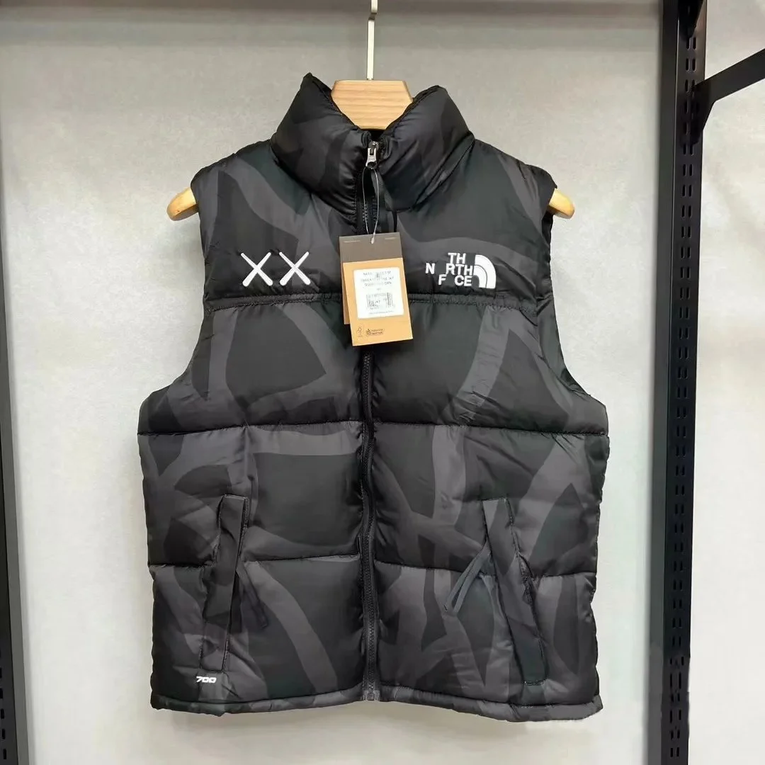 The North Face Nuptse Camo Vest Black