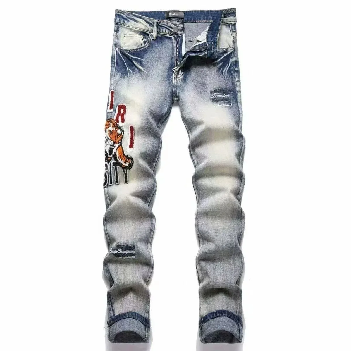 Light Wash Tiger Embroidery Jeans Men Slim Fit