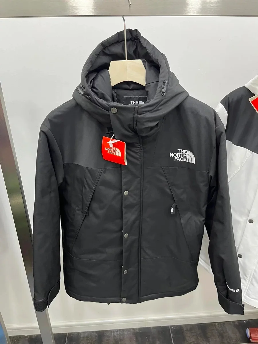 The North Face Expedition Swirl Black Jacket