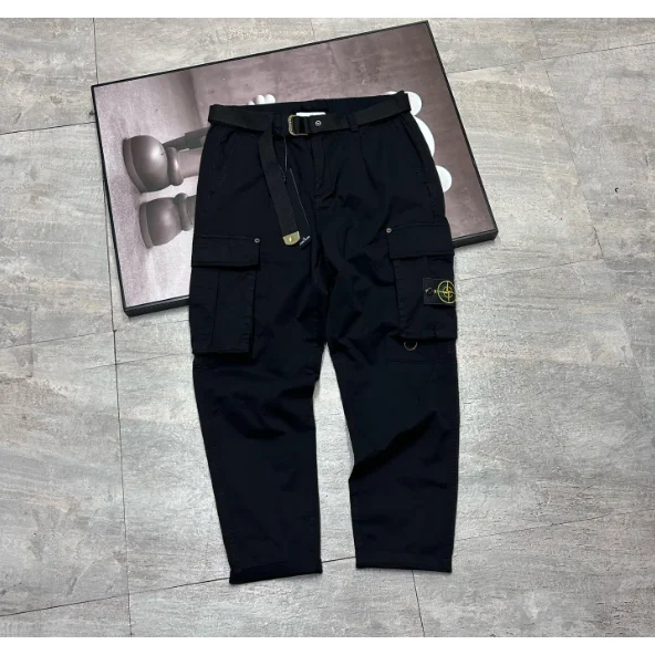 Stone Island 68-15 Black Cargo Pants