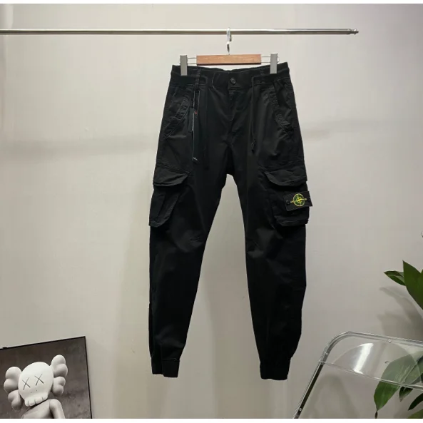 Stone Island 68-15 Black Cargo Pants