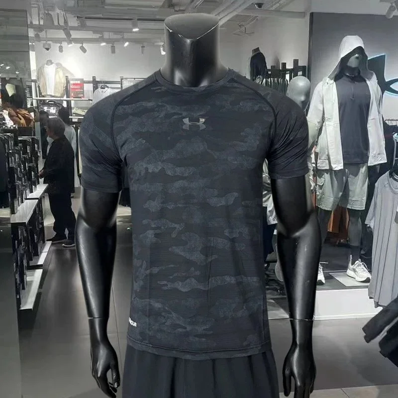 Under Armour Camo Pattern T-Shirt Black Tops