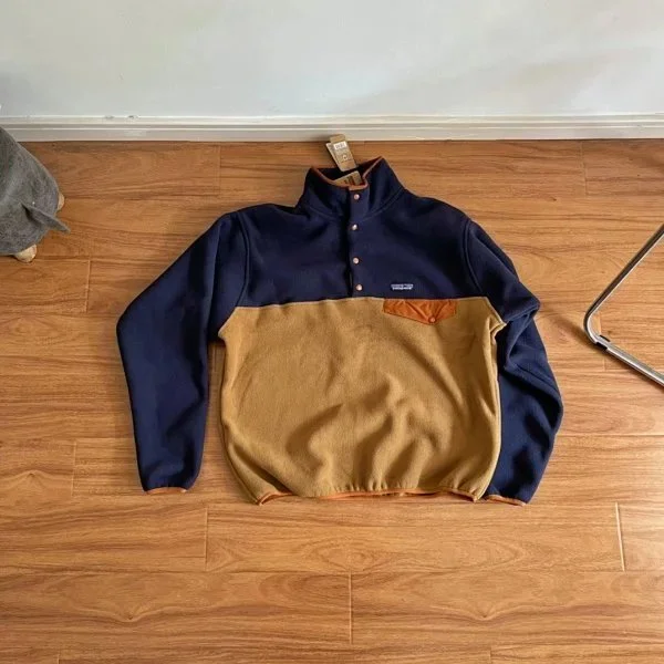 Patagonia Classic Logo Snap-T Navy & Tan Fleece Jacket