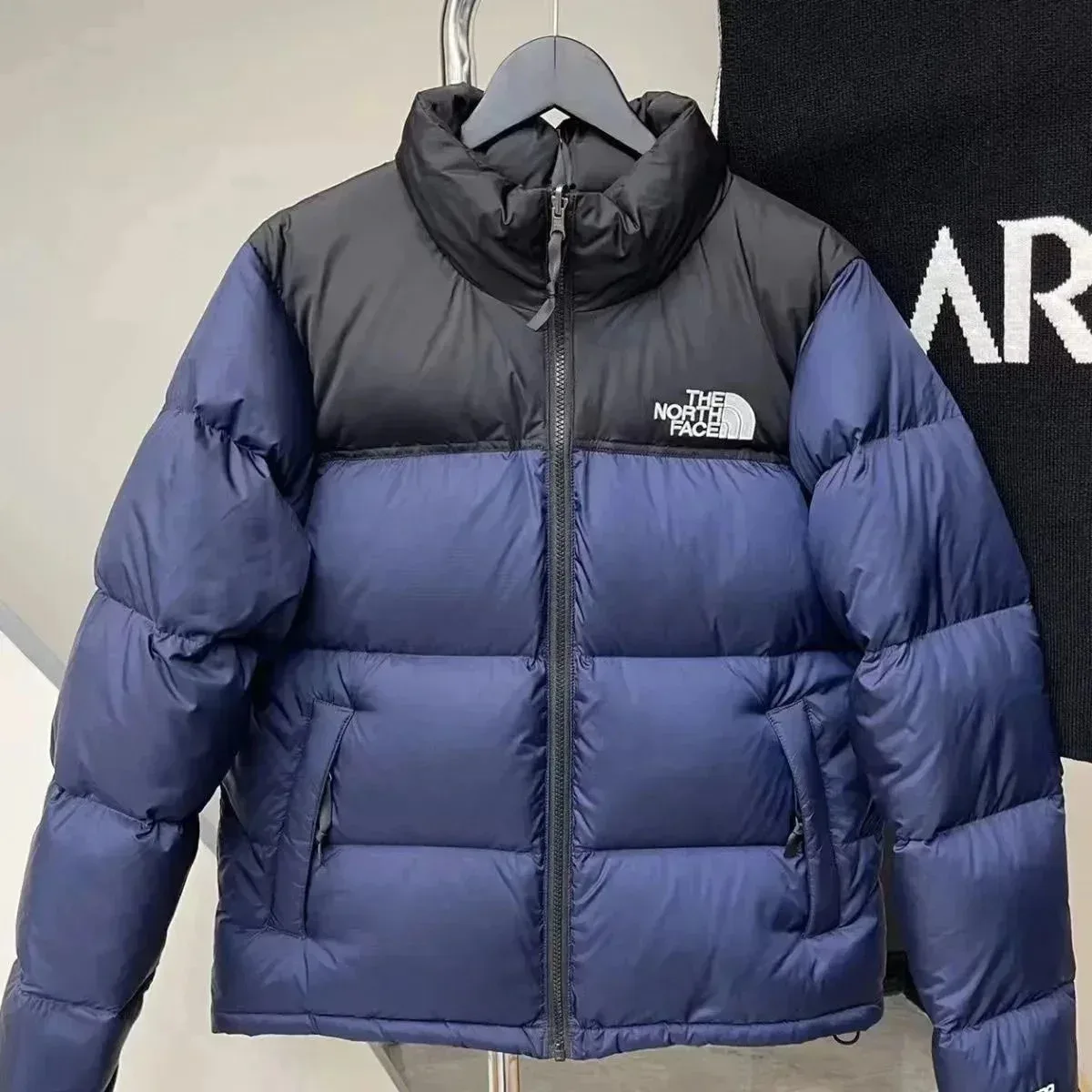 The North Face Nuptse Expedition Parka AF-05