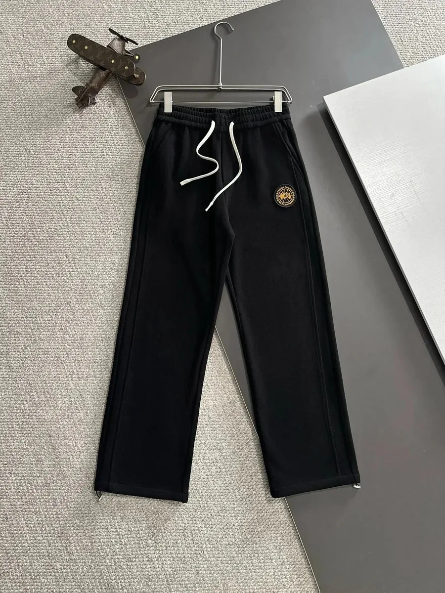Black Solid Drawstring Sweatpants with Embroidered Patch