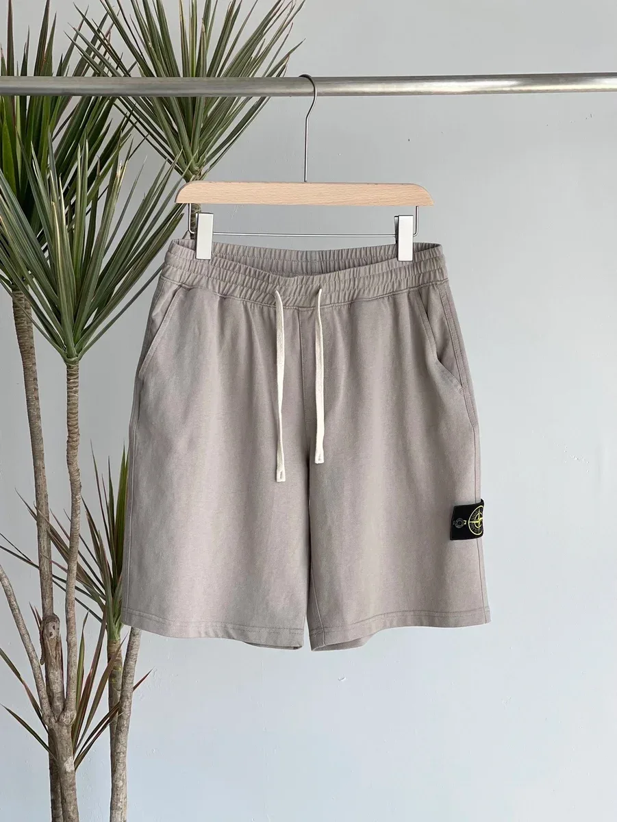 Stone Island 68-15 Beige Shorts