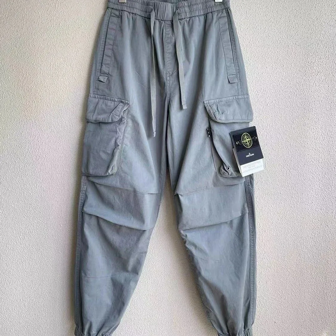 Stone Island 68-15 Light Grey Cargo Pants