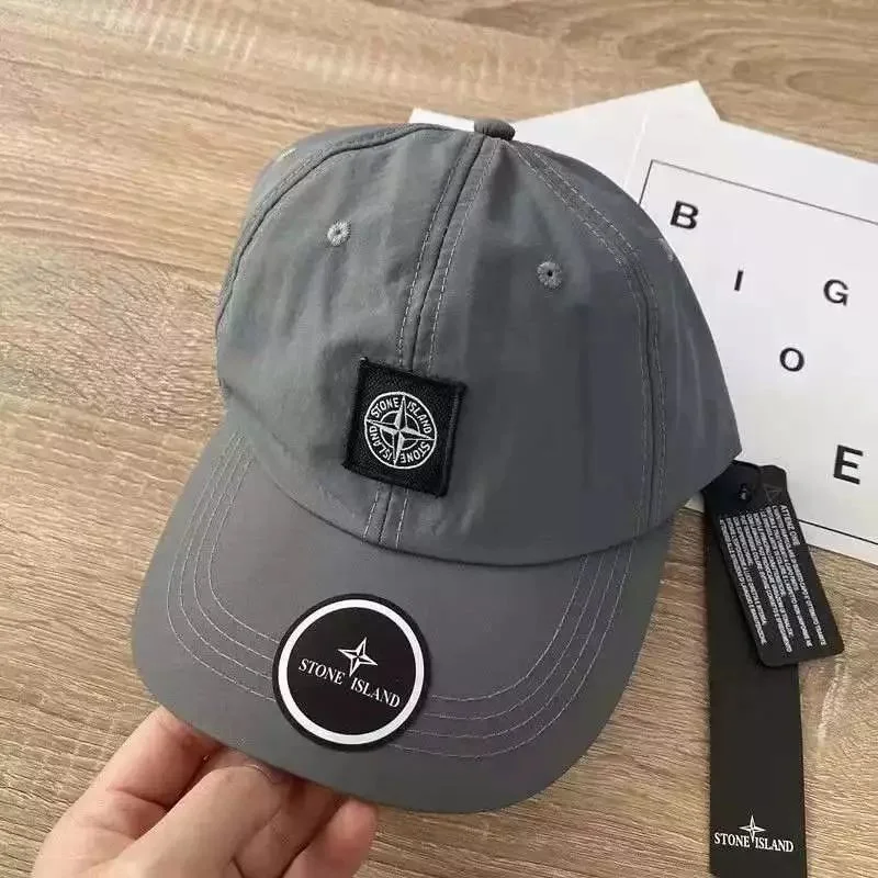 Stone Island 68-15 Grey Cap Baseball Hat