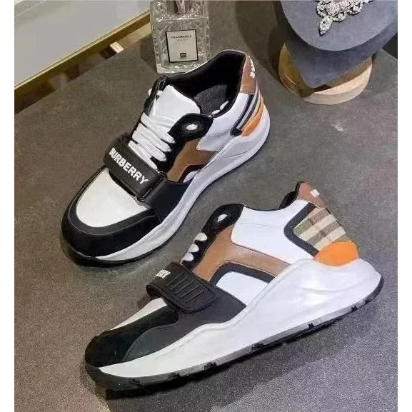 Burberry Classic Football Sneakers White/Black