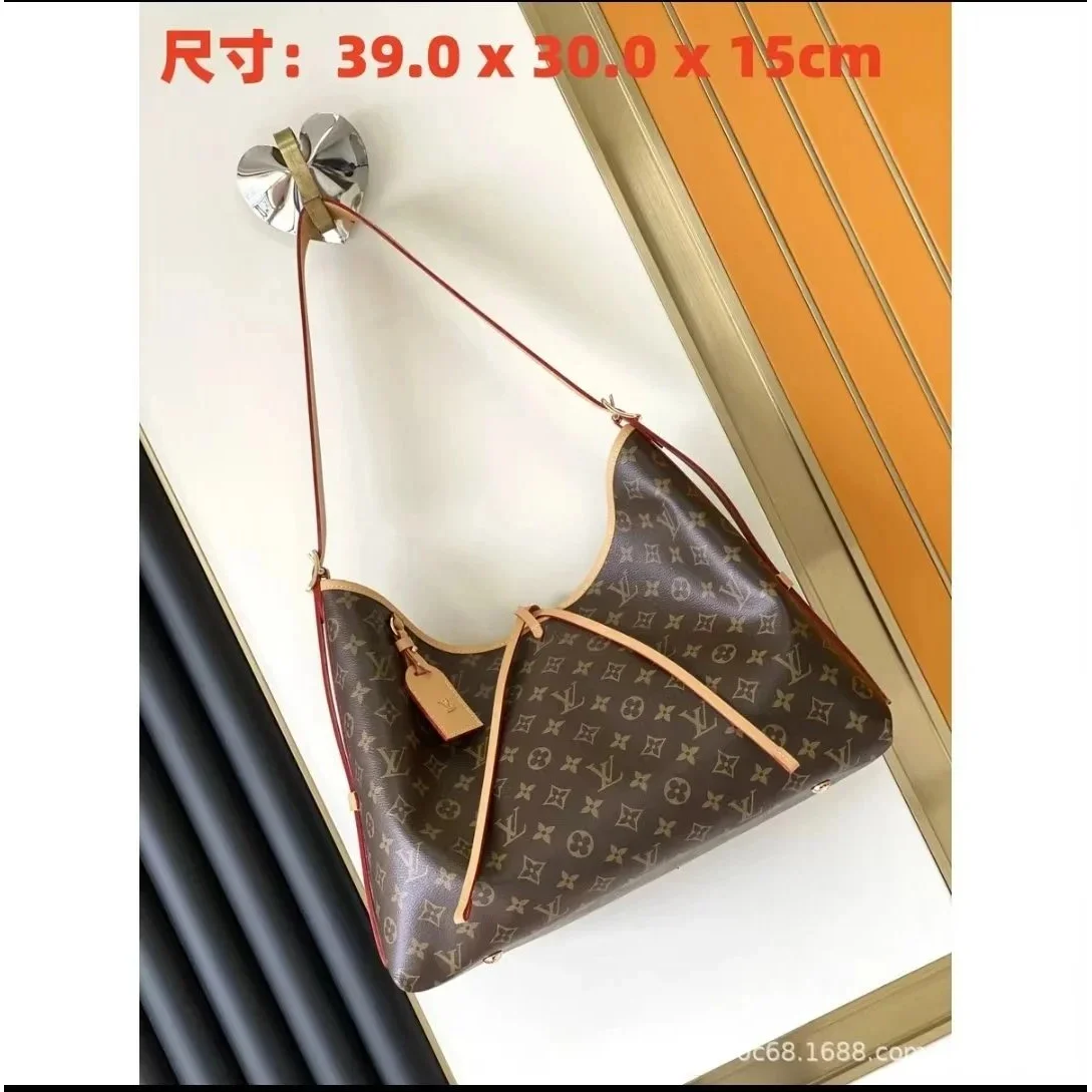 Louis Vuitton Neverfull Monogram Tote Bag