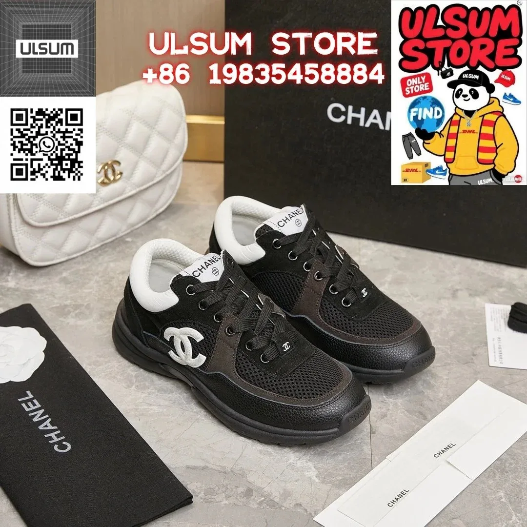Chanel Runners Black/White Sneakers