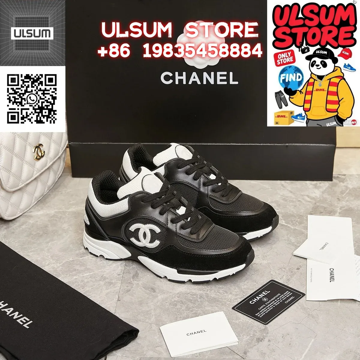 Chanel Runners Black/White Sneakers