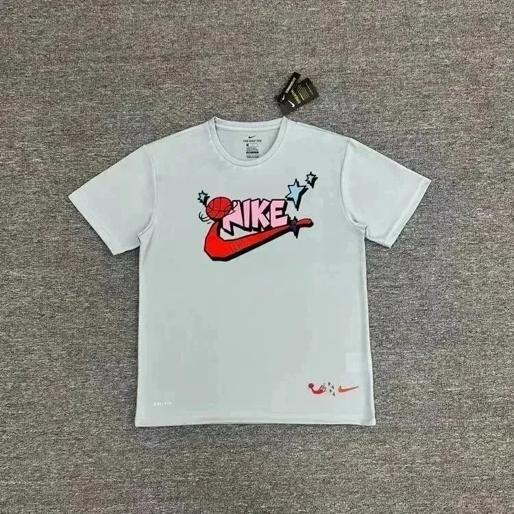 Nike Dri-FIT T-Shirt Light Grey Graphic