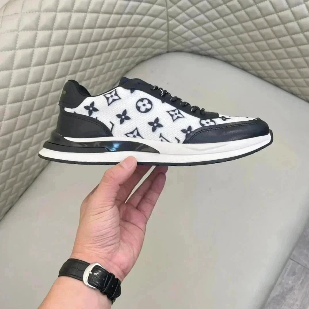 Louis Vuitton LV Trainer Monogram White/Black Sneakers