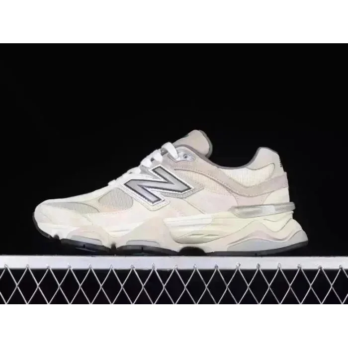 New Balance 9060 Sail/Black Sneakers