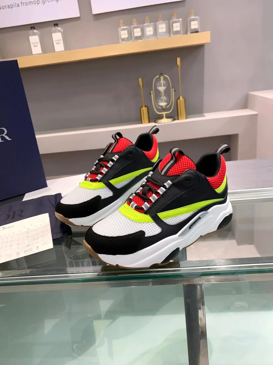 Dior Dior Book Tote Black/Red/Green Sneakers