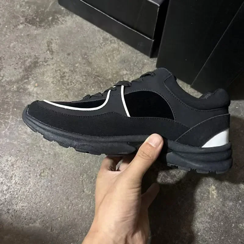 Unisex Black & White Leather Sneakers