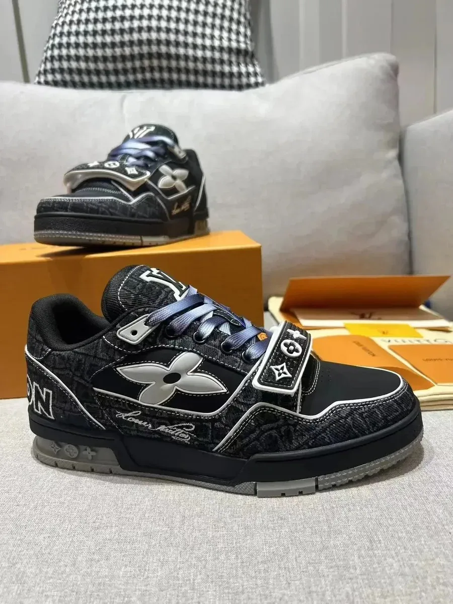 Louis Vuitton LV Trainer Black & Silver Sneakers