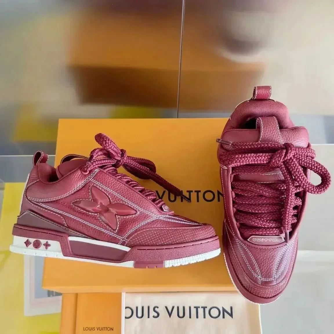 Louis Vuitton LV Trainer Bordeaux Sneakers
