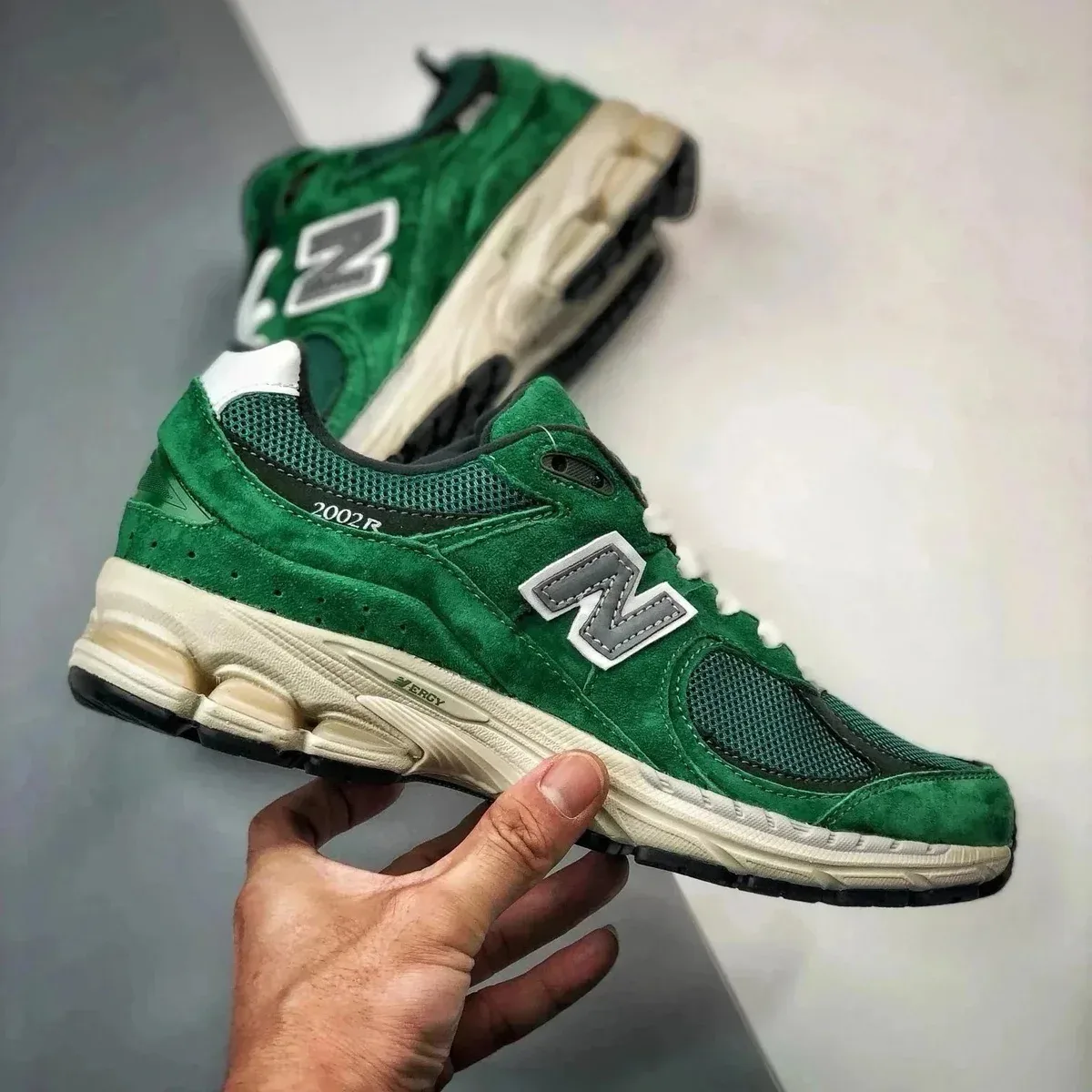 New Balance 2002R Green Olive Sneakers