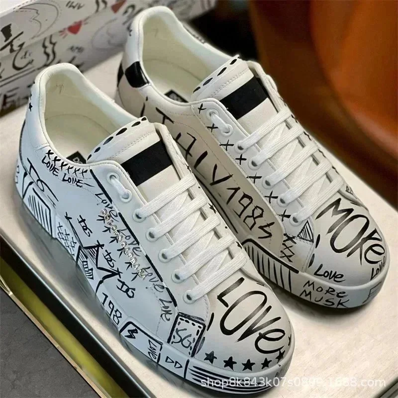 Dolce & Gabbana Graffiti Print Sneakers White/Black