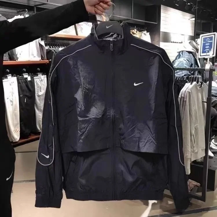 Nike Windrunner Jacket Black Solid Outerwear