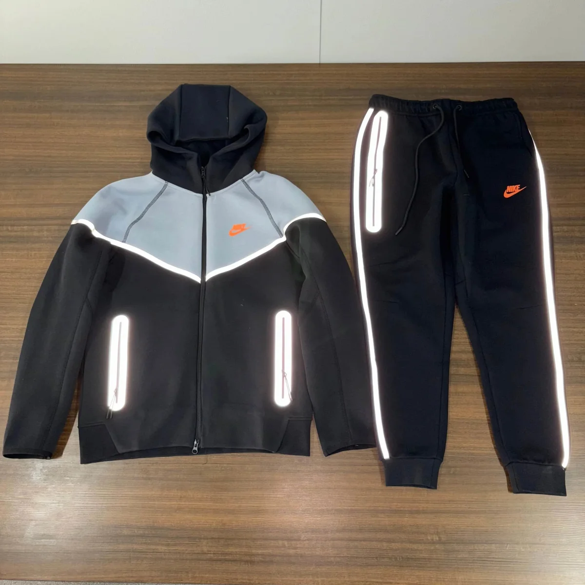 Nike Tech Fleece Reflective Black & Grey Tracksuit