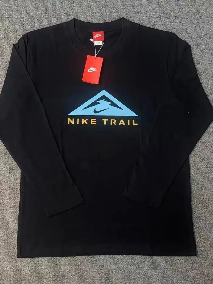 Nike Trail Black Long Sleeve T-Shirt