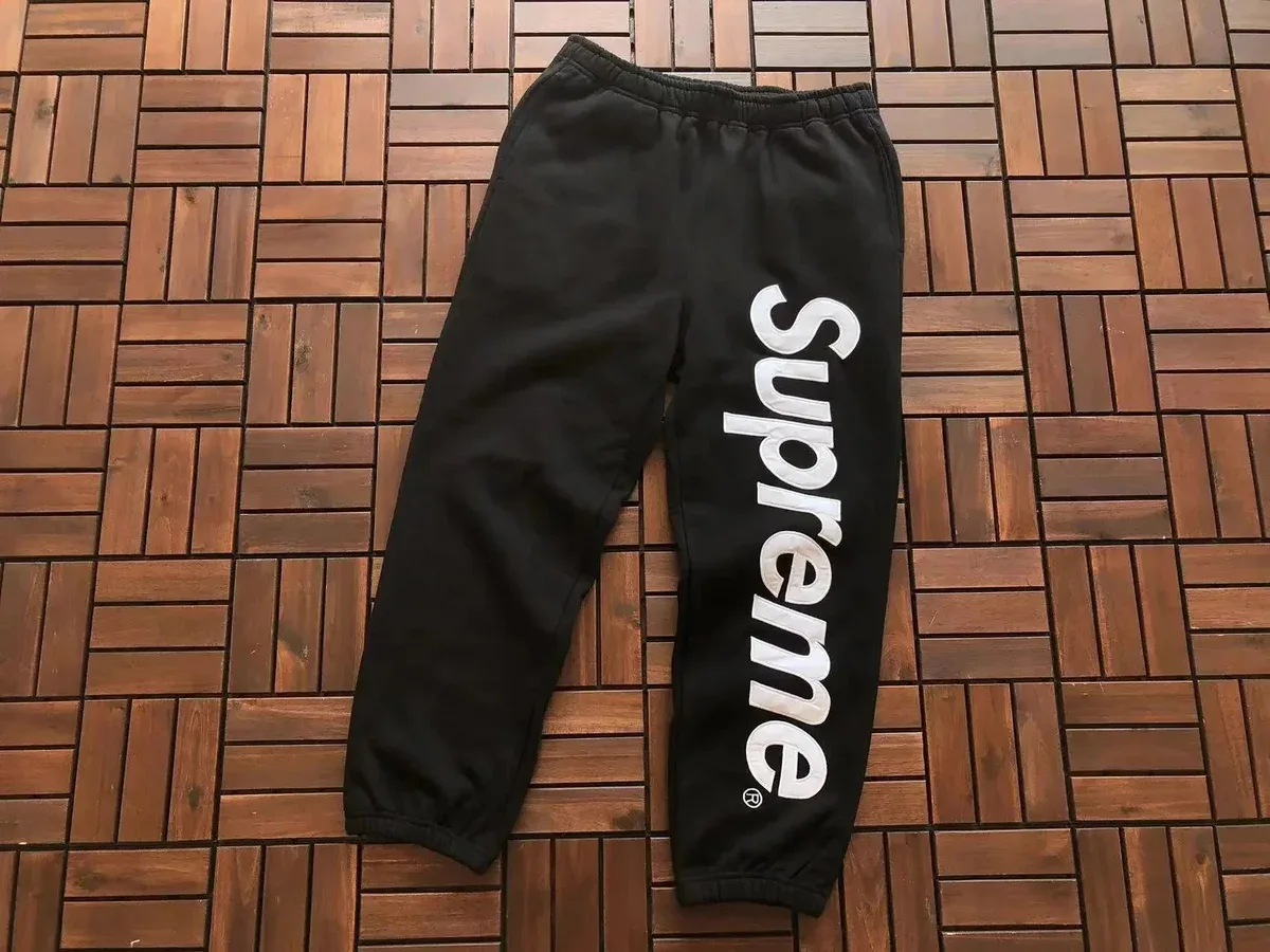 Supreme Black Supreme Logo Sweatpants