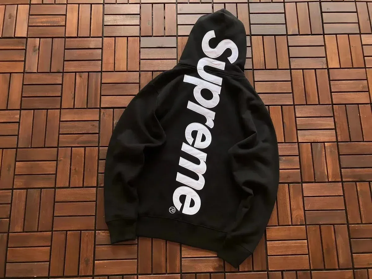 Supreme Black Box Logo Hoodie