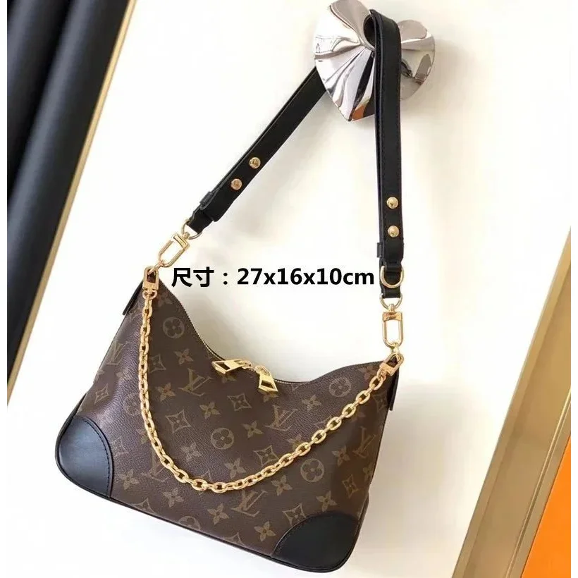 Louis Vuitton Neverfull Monogram Shoulder Bag