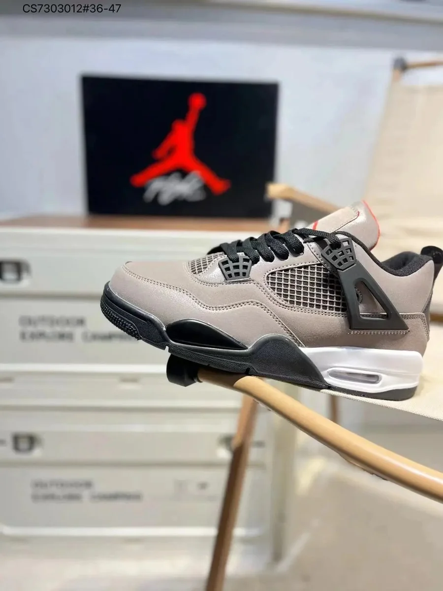Nike Air Jordan 4 Grey/Black Sneakers