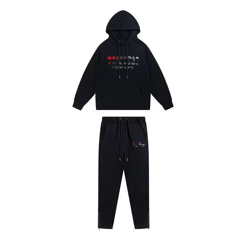 Black Hoodie & Pants Set with Art Print Tracksuit